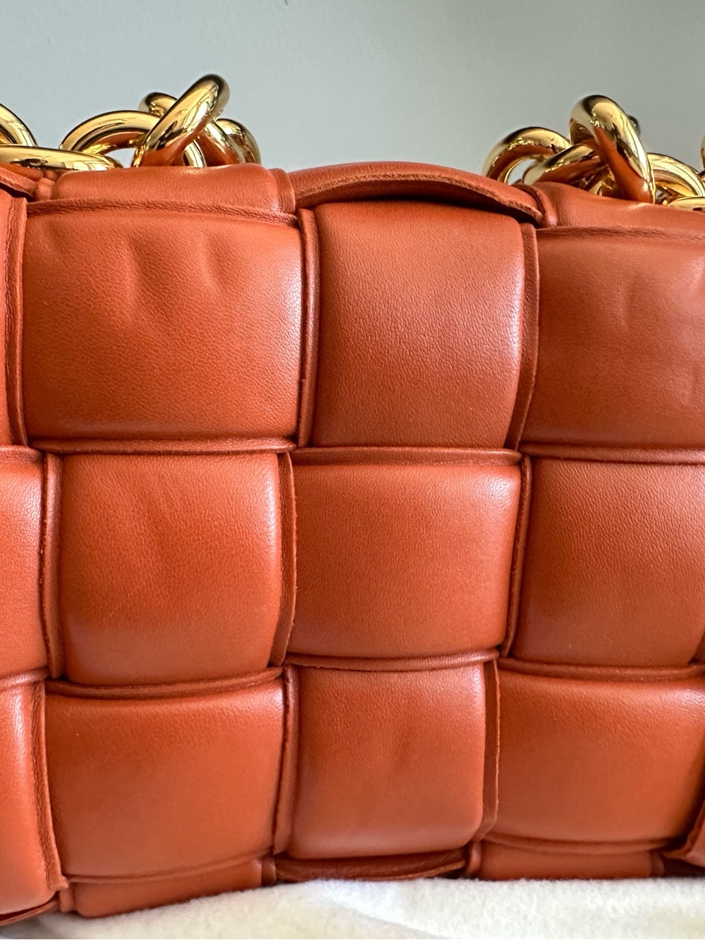 Bottega Veneta Chain Cassette Padded Leather Crossbody Bag –Authentic- - Picture 3 of 6